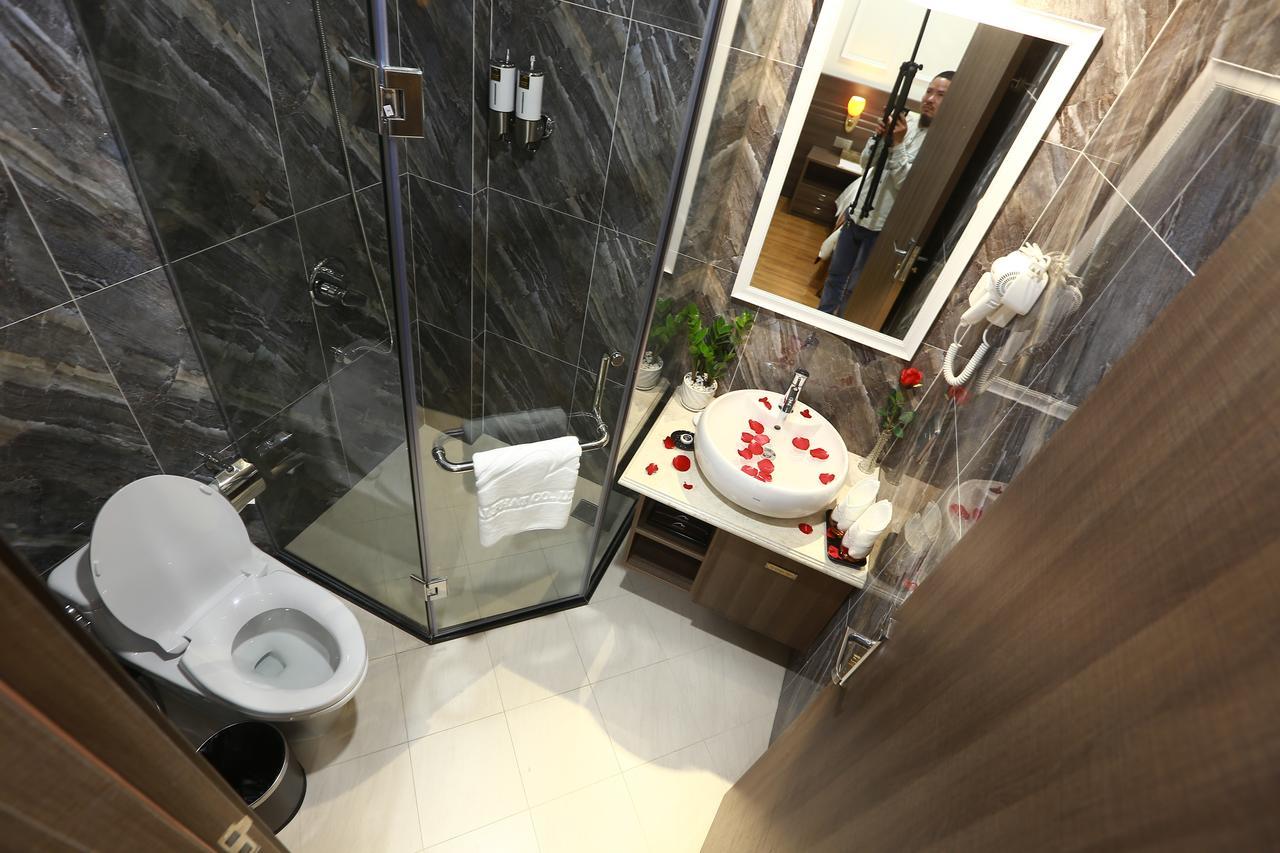 Dai Phat Hotel Hanoi Buitenkant foto