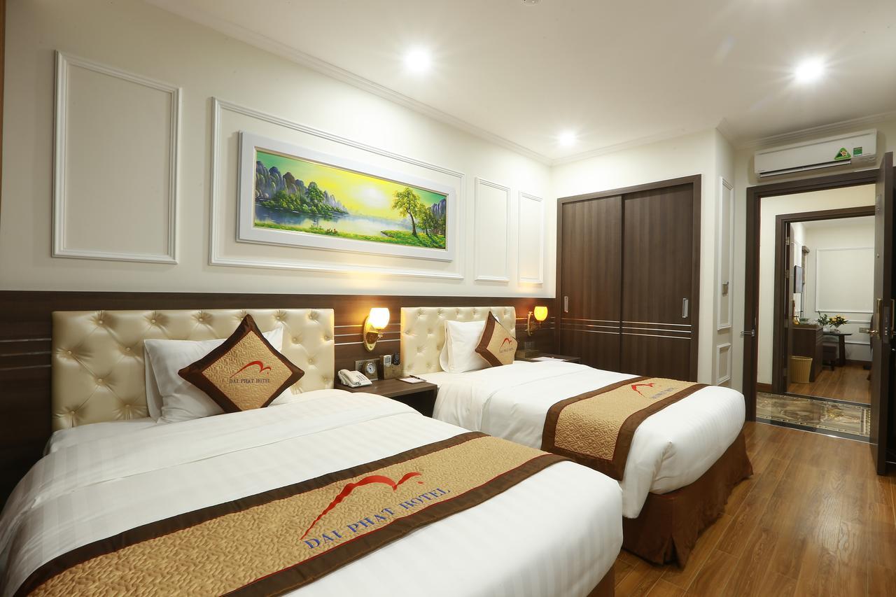 Dai Phat Hotel Hanoi Buitenkant foto