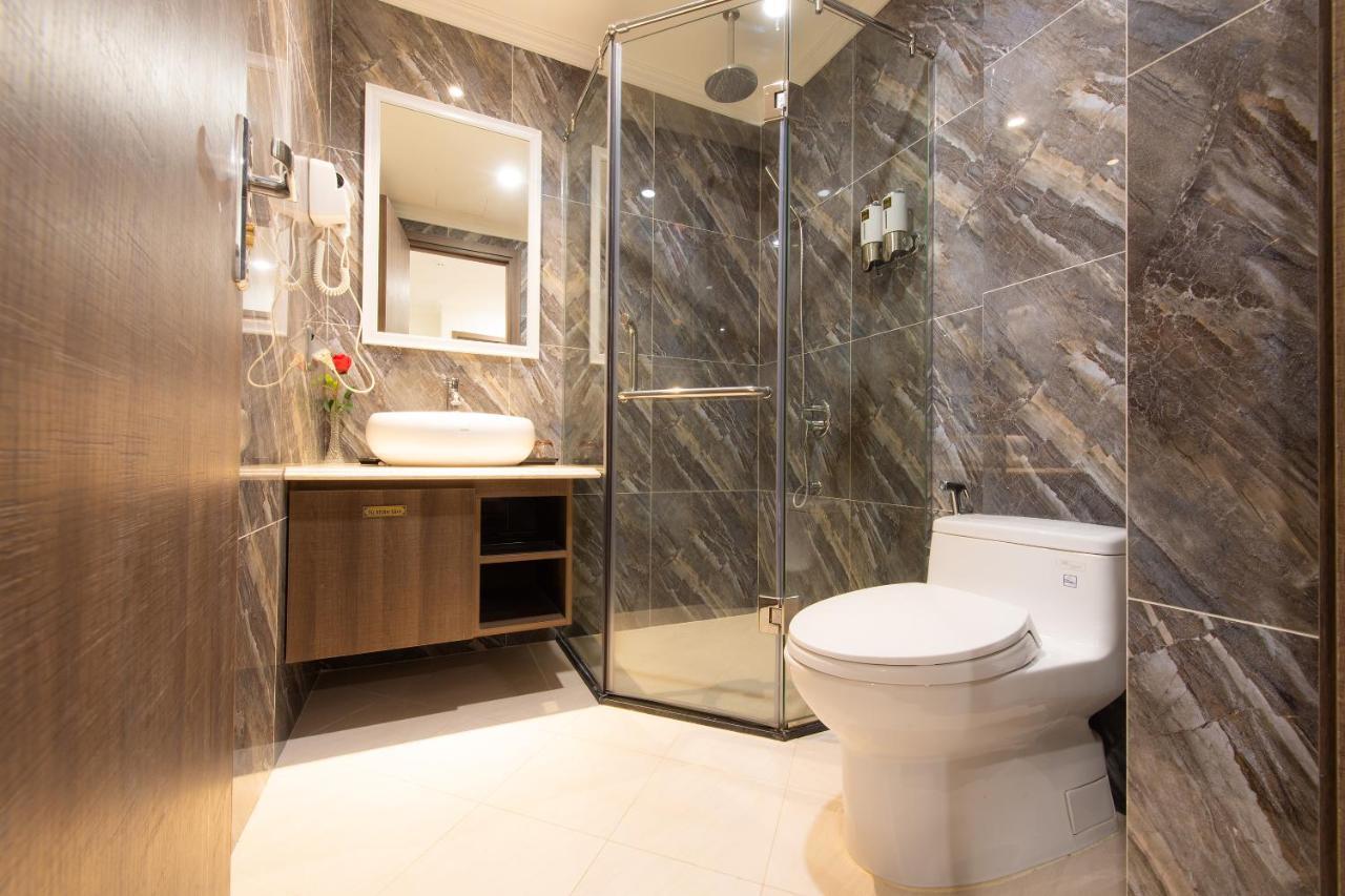 Dai Phat Hotel Hanoi Buitenkant foto